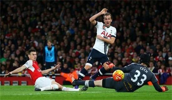 表示不满 表示不满